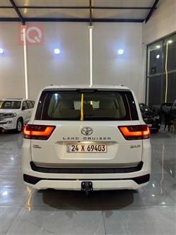 تويوتا لاندكروزر